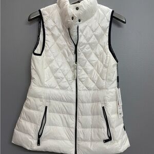 Calvin Klein Performance White Quilted Sleeveless Puffer Vest with Black Trim